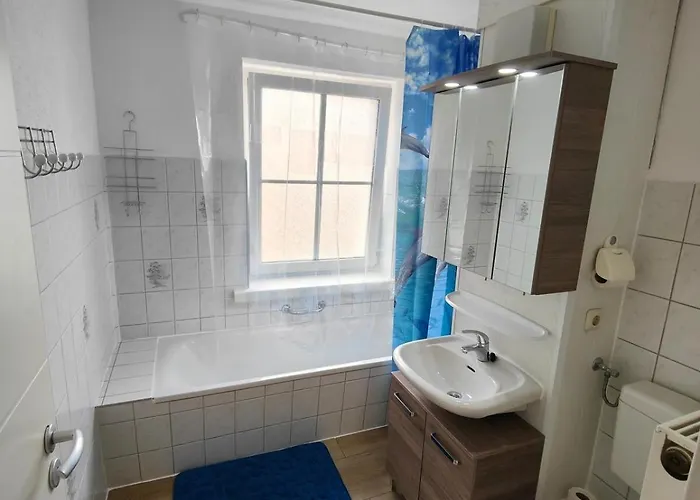 Moderne & Ruhige In Fuer Arbeiter & Urlauber